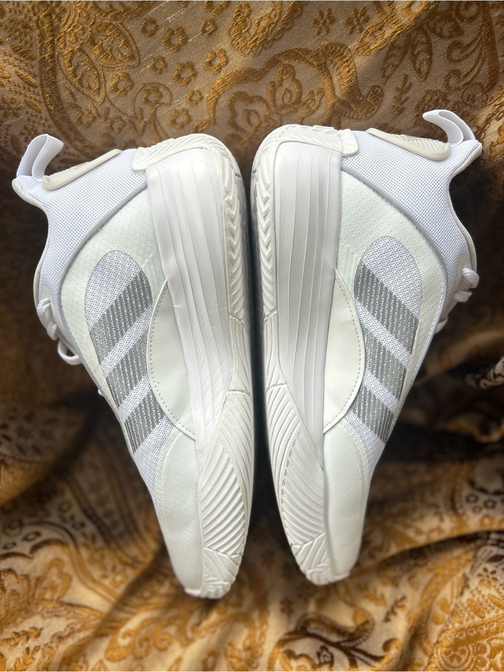 ADIDAS OWNTHEGAME White Athletic Sneakers with Silver Stripes